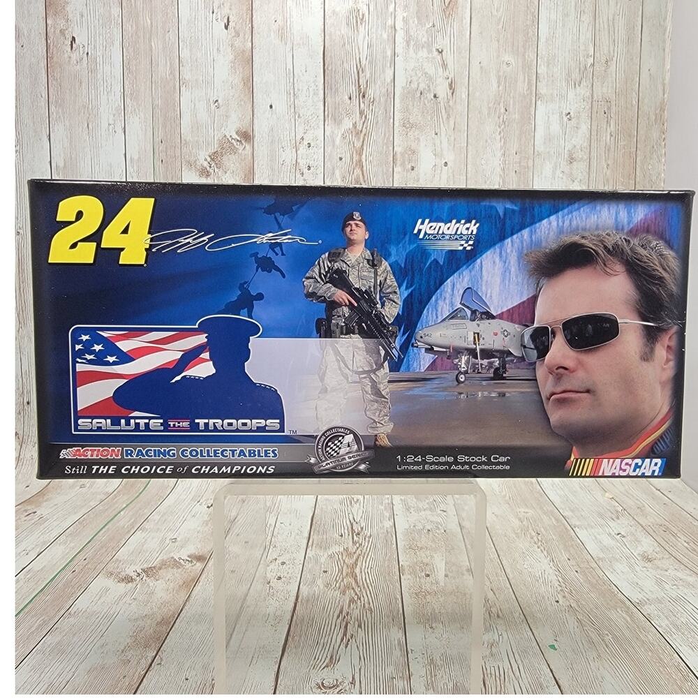 Jeff Gordon #24 Dupont Salute the Troops Liquid Color 1/24 2008 Action 1of 1,024